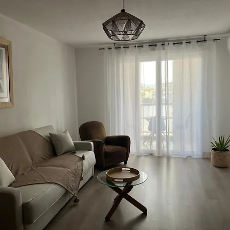 Place De Parking En Sous Sol Privatif *