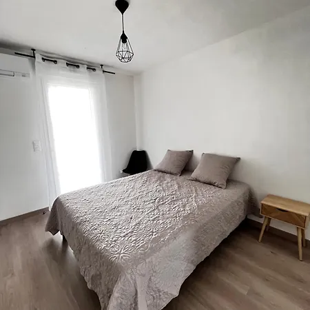 Apartment Place De Parking En Sous Sol Privatif Ajaccio (Corsica)