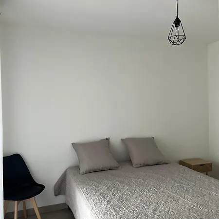 Place De Parking En Sous Sol Privatif Apartment *