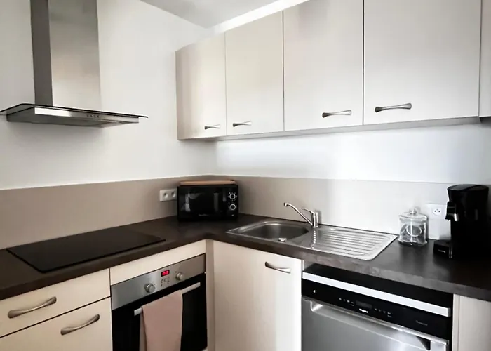 Place De Parking En Sous Sol Privatif Apartment *