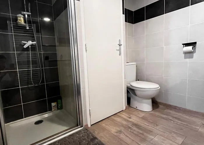 Apartment Place De Parking En Sous Sol Privatif