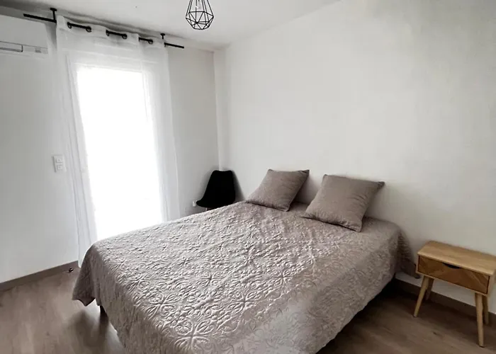 Apartment Place De Parking En Sous Sol Privatif Ajaccio (Corsica)